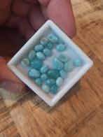 Lot met kleine larimar cabochons peer rond ovaal, Sieraden, Tassen en Uiterlijk, Edelstenen, Ophalen of Verzenden, Zo goed als nieuw