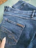Dames spijkerbroek maat 52/54 taile 114, Ophalen of Verzenden, Zo goed als nieuw, Blauw, Overige jeansmaten