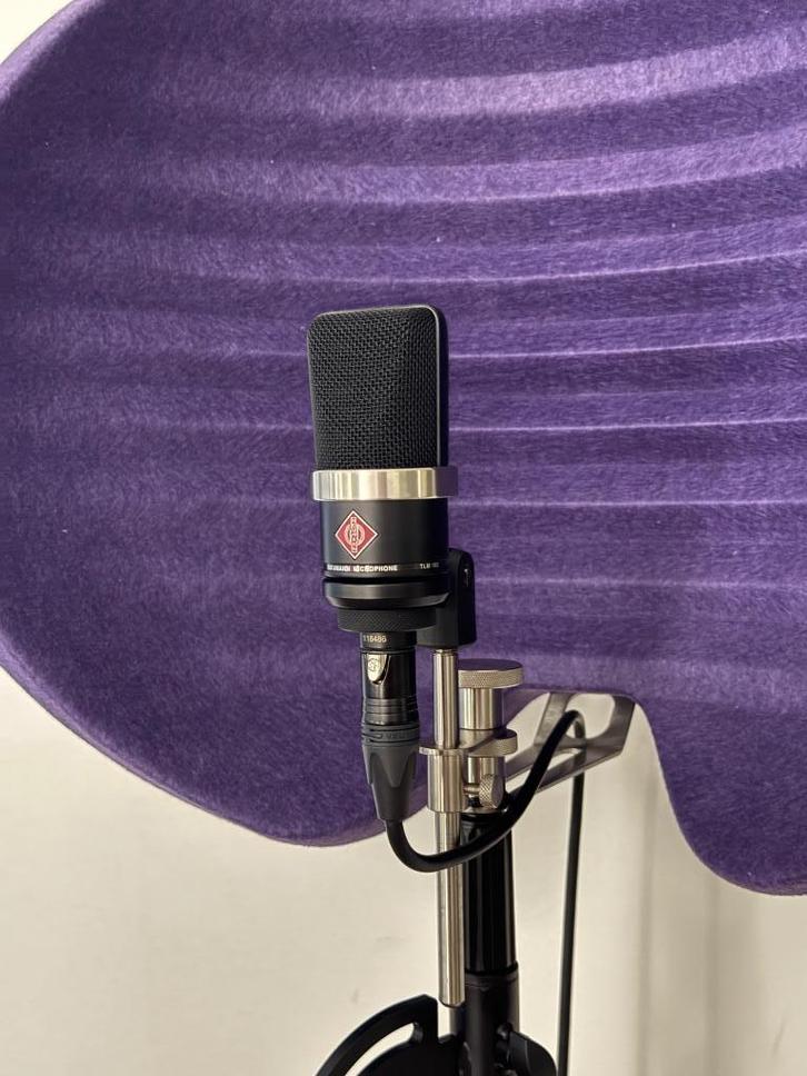 Neumann TLM 102 Grootmembraan Studiomicrofoon - Zwart, Muziek en Instrumenten, Microfoons, Zo goed als nieuw, Studiomicrofoon