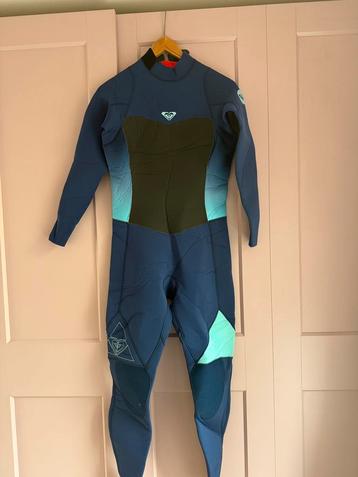 Wetsuit nieuw met prijskaartje  beschikbaar voor biedingen