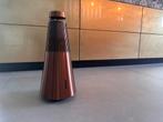 Beosound 2 (gen2). Bang&Olufsen. Bronze tone. Puntgaaf., Audio, Tv en Foto, Luidsprekers, Ophalen, Zo goed als nieuw, Front, Rear of Stereo speakers