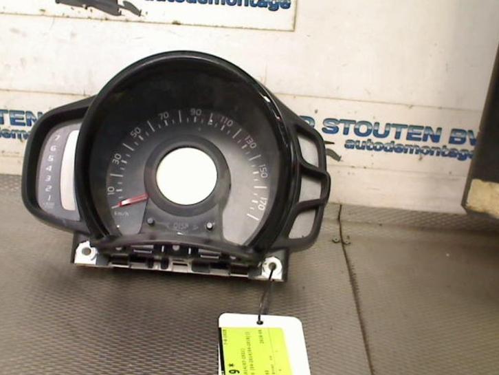 Km Teller Citroën C1 (2014-04/2018-04) 769167330U, Auto-onderdelen, Dashboard en Schakelaars, Citroën, Gebruikt