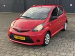 Toyota Aygo 1.0 Benzine /AIRCO * 2DE EIGENAAR * NIEUWE APK \, Voorwielaandrijving, Euro 5, Gebruikt, 68 pk