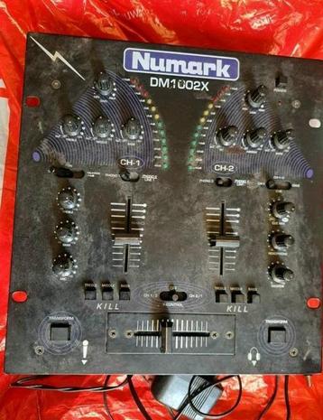 Numark DM1002X DJ Mixer beschikbaar voor biedingen