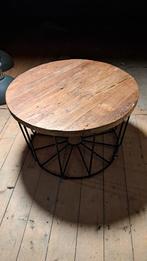 Ronde houten bijzettafel met zwart metalen onderstel, Huis en Inrichting, Tafels | Salontafels, Rond, Nieuw, Minder dan 50 cm