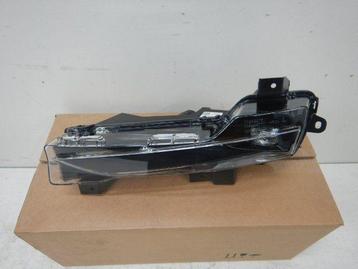Tesla Model 3 Mistlamp Links 1507932-10-C beschikbaar voor biedingen