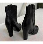 John Rocha laarzen met hak Zwart leder lederen leer maat 40, Zwart, Lage of Enkellaarzen, Ophalen of Verzenden, Zo goed als nieuw