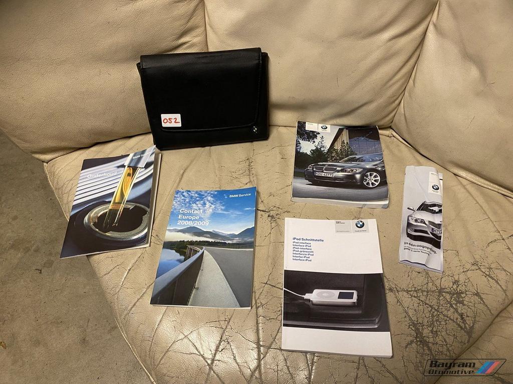 Bmw E90 onderhoudsmap onderhoudsboekjes E91 3-serie map boek, Auto-onderdelen, Gebruikt, -, -, Ophalen of Verzenden