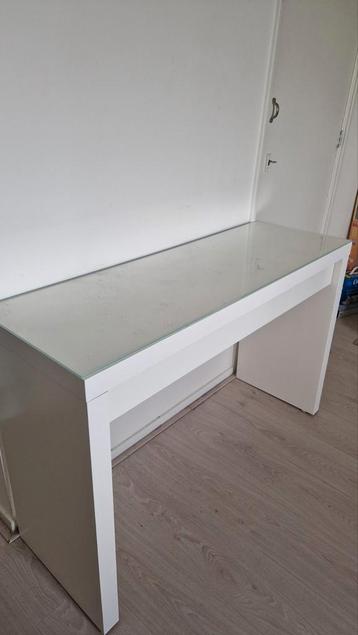Make-up tafel wit