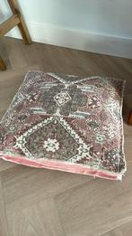 Vintage matraskussen roze groen 50/50 cm, Huis en Inrichting, Verzenden, Zo goed als nieuw, Roze, Vierkant