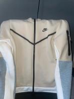 Nike tech vest beige, Kleding | Heren, Sportkleding, Nieuw, Beige, Algemeen, Maat 48/50 (M)