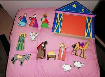 Vintage houten kerststalletje om mee te spelen.  beschikbaar voor biedingen
