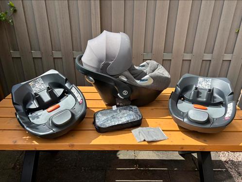 Cybex Aton Q Plus met 2x Isofix base en regenhoes, Kinderen en Baby's, Autostoeltjes, Zo goed als nieuw, Overige merken, 0 t/m 13 kg