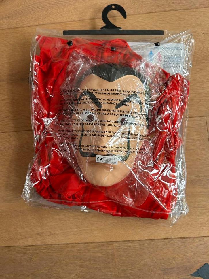 Carnaval / Verkleden: Casa de Papel Pak - Eenmaal gedragen!, Kleding | Dames, Carnavalskleding en Feestkleding, Zo goed als nieuw