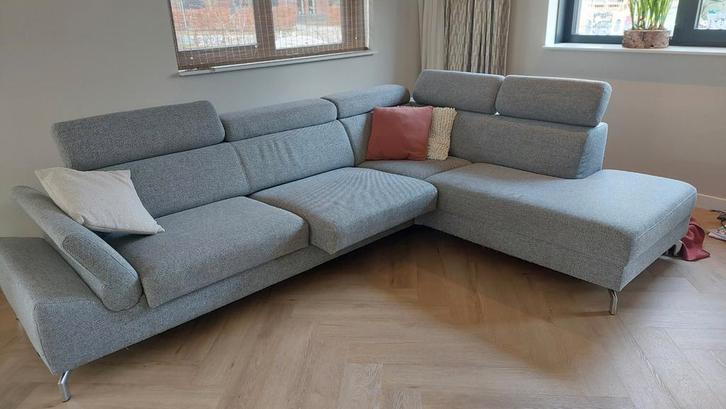 Montel Urban bank hoek met eiland rechts, Huis en Inrichting, Banken | Bankstellen, Zo goed als nieuw, Hoekbank, Vierpersoons of meer