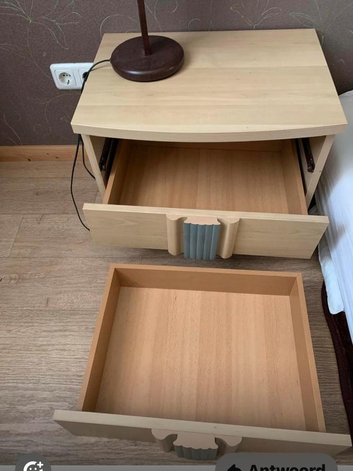 Twee stevige nachtkastjes, Huis en Inrichting, Slaapkamer | Nachtkastjes, Zo goed als nieuw, Ophalen