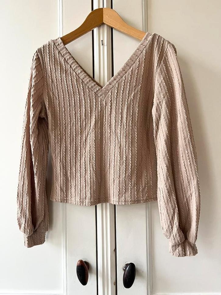 Shein top/truitje beige, maat L, Kleding | Dames, Tops, Zo goed als nieuw, Maat 38/40 (M), Beige, Korte mouw, Ophalen of Verzenden