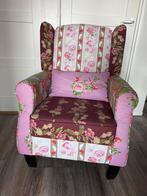Stoel,  oor fauteuil met bloemen, roze, romantische stof., Huis en Inrichting, Ophalen, Minder dan 75 cm, Romantisch, Zo goed als nieuw