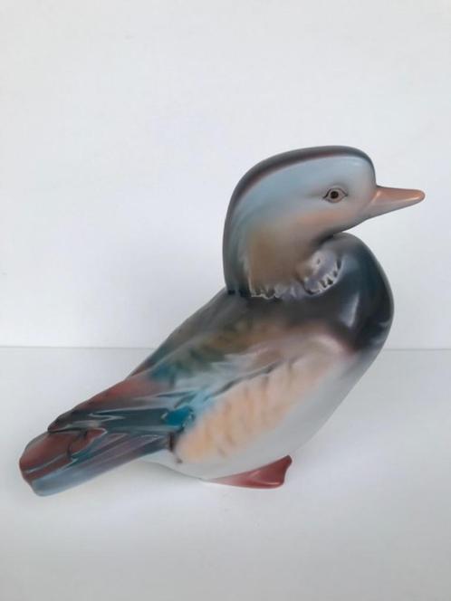 Beeld eend porselein  25 cm, Antiek en Kunst, Antiek | Porselein, Ophalen of Verzenden