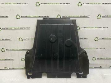 Bodemplaat Renault Captur 1 ORIGINEEL 758903856R beschikbaar voor biedingen