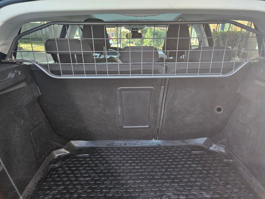 Travall hondenrek peugeot 308 hatchback, Auto diversen, Hondenrekken, Gebruikt, Ophalen