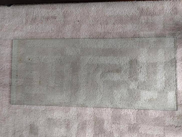 GRATIS 4 Glazen Platen / Planken / Glasplaten onbeschadigd, Doe-het-zelf en Verbouw, Glas en Ramen, Gebruikt, Glasplaat, Minder dan 80 cm