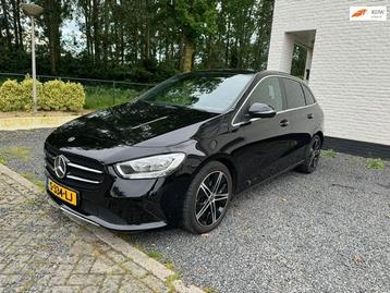 Mercedes-Benz B-klasse 220 Launch Edition Premium beschikbaar voor biedingen