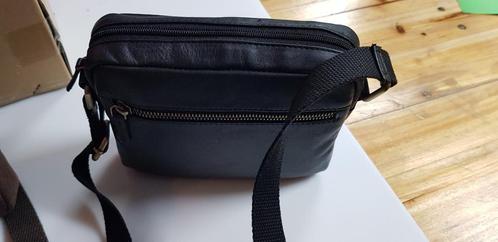 Te koop Partij lederen tassen, Sieraden, Tassen en Uiterlijk, Tassen | Schoudertassen, Nieuw, Zwart, Leer, Ophalen of Verzenden