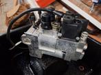 fte abs pomp voor bmw k1200, defetc maar 1 motor nog ok, Motoren, Gebruikt