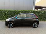 Toyota Aygo 1.0 VVT-i X-PLAY 72pk 2019 | CARPLAY | LEDER, Gebruikt, Euro 6, 4 stoelen, Leder en Stof