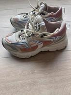 Axel Arigato, Ophalen of Verzenden, Zo goed als nieuw, Sneakers of Gympen