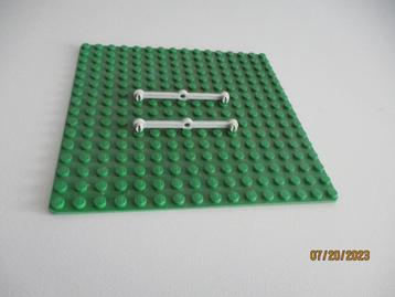 LEGO 12 volt 2 Grijze Duwstangen in perfecte staat! beschikbaar voor biedingen