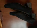Hassia chique damesschoen met hak zwart suede maat6.5, Kleding | Dames, Ophalen of Verzenden, Zo goed als nieuw, Zwart