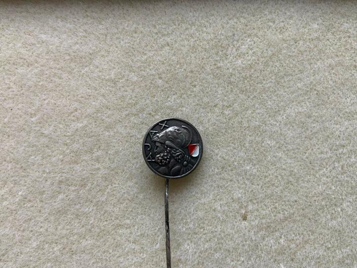 Ajax Speldje.Oude Klassieke Logo, Verzamelen, Speldjes, Pins en Buttons, Gebruikt, Speldje of Pin, Sport, Ophalen of Verzenden