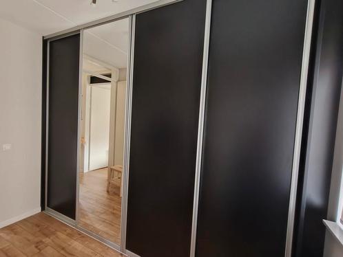 Kledingkast zo goed als nieuw, Huis en Inrichting, Kasten | Kledingkasten, Zo goed als nieuw, 200 cm of meer, 50 tot 100 cm, 50 tot 75 cm