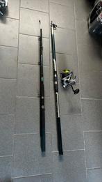 Twee hengels en knappe molen, Watersport en Boten, Hengelsport | Zeevissen, Ophalen of Verzenden, Zo goed als nieuw, Molen