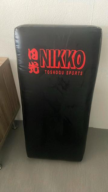 Nikko trapkussen beschikbaar voor biedingen