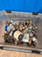 Bak met messing knelkoppeling voor waterleiding en radiator, Doe-het-zelf en Verbouw, Ophalen of Verzenden, Gebruikt, Minder dan 50 mm