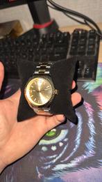 Invicta horloge gloednieuw komt met doos, Ophalen of Verzenden, Zo goed als nieuw, Zwart, Jongen of Meisje