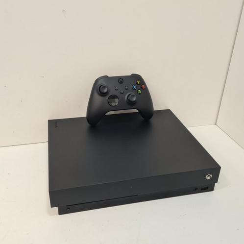 Xbox One X 1TB Zwart incl. Controller in Nette Staat, Spelcomputers en Games, Spelcomputers | Xbox One, Zo goed als nieuw