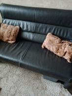 Zwart leren bank is onbeschadigd, Ophalen, Gebruikt, 75 tot 100 cm, Tweepersoons