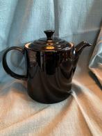 Le creuset theepot zwart 1,3 liter, Huis en Inrichting, Keuken | Servies, Ophalen of Verzenden, Keramiek, Overige stijlen