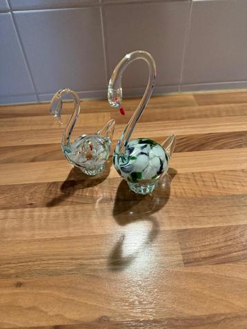 Murano Glazen Zwanen beschikbaar voor biedingen