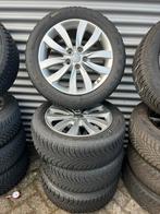 Winterbanden winterset LMV TPMS Kia Ceed/Venga/Carens/Soul, Gebruikt, Banden en Velgen, 17 inch, Personenwagen