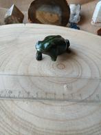 Groene stenen kikker met missende poot, Ophalen of Verzenden