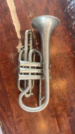 Zilver kleurige  decoratie trompet, Muziek en Instrumenten, Blaasinstrumenten | Trompetten, Gebruikt, Ophalen of Verzenden, Bes-trompet