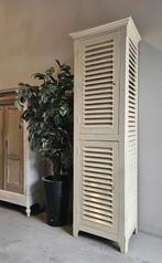 Antieke brocante Franse smalle eendeurskast vintage leg kast, Ophalen of Verzenden