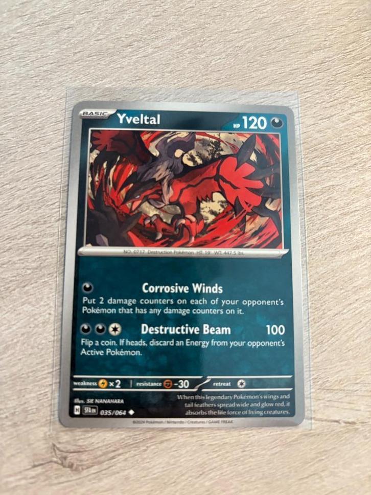 Yveltal 035/064 Shrouded Fable - Pokémon Kaart, Hobby en Vrije tijd, Verzamelkaartspellen | Pokémon, Nieuw, Losse kaart, Ophalen of Verzenden