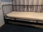 Ikea bed Meldal met hartjes met verstelbare bodem geen matra, Huis en Inrichting, Slaapkamer | Bedden, Ophalen, 90 cm, Eenpersoons