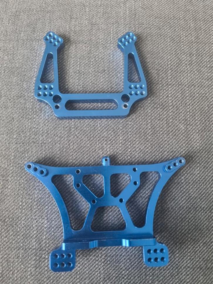 Traxxas 2wd Aluminium shocktowers, Hobby en Vrije tijd, Modelbouw | Radiografisch | Auto's, Ophalen of Verzenden